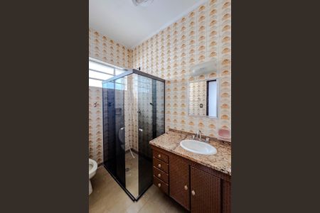 Banheiro da Suíte de casa à venda com 3 quartos, 218m² em Água Rasa, São Paulo