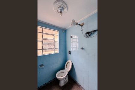 Casa para alugar com 218m², 3 quartos e 3 vagas Casa para alugar com 218m², 3 quartos e 3 vagasBanheiro de serviço