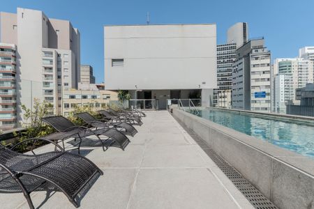Apartamento para alugar com 20m², 1 quarto e sem vaga Apartamento para alugar com 20m², 1 quarto e sem vagaÁrea comum - Piscina