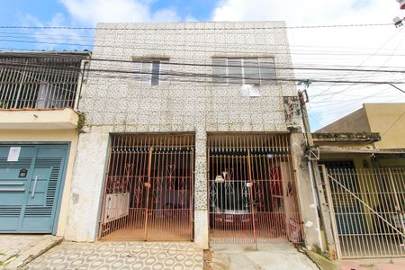 Casa para alugar com 45m², 1 quarto e sem vagaFachada