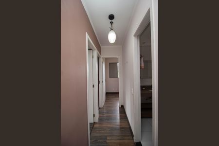 Apartamento à venda com 65m², 3 quartos e 1 vaga Apartamento à venda com 65m², 3 quartos e 1 vagaCorredor