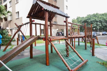 Apartamento à venda com 65m², 3 quartos e 1 vaga Apartamento à venda com 65m², 3 quartos e 1 vagaÁrea comum - Playground