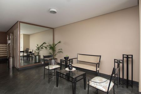 Apartamento à venda com 65m², 3 quartos e 1 vaga Apartamento à venda com 65m², 3 quartos e 1 vagaHall social