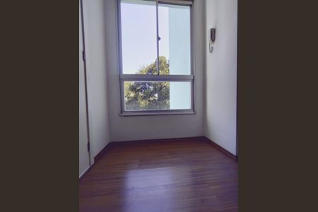 Sala  de apartamento para alugar com 2 quartos, 49m² em Vila Nova, Porto Alegre