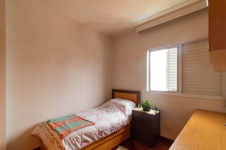 Apartamento para alugar com 83m², 3 quartos e 3 vagas Apartamento para alugar com 83m², 3 quartos e 3 vagasQuarto 2