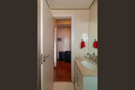 Apartamento para alugar com 83m², 3 quartos e 3 vagas Apartamento para alugar com 83m², 3 quartos e 3 vagasBanheiro