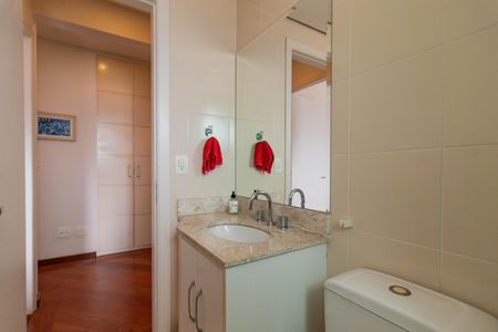 Apartamento para alugar com 83m², 3 quartos e 3 vagas Apartamento para alugar com 83m², 3 quartos e 3 vagasBanheiro