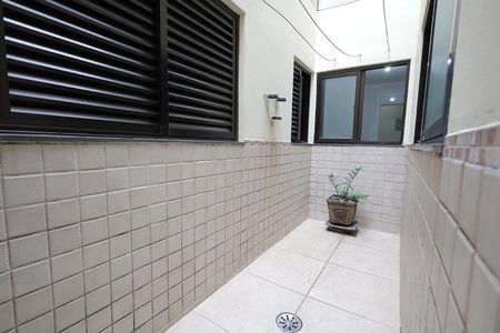 Apartamento à venda com 100m², 3 quartos e 2 vagas Apartamento à venda com 100m², 3 quartos e 2 vagasQuintal