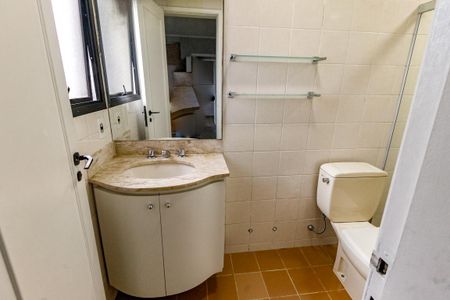 Apartamento à venda com 163m², 4 quartos e 3 vagasBanheiro da Suíte