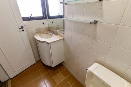 Apartamento à venda com 163m², 4 quartos e 3 vagasBanheiro da Suíte