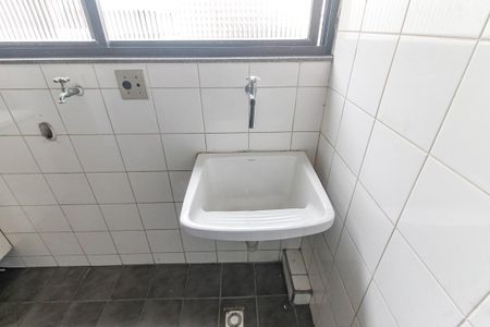 Apartamento à venda com 163m², 4 quartos e 3 vagasDetalhe da area de serviço