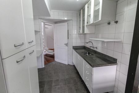 Apartamento à venda com 163m², 4 quartos e 3 vagasCozinha - Armários