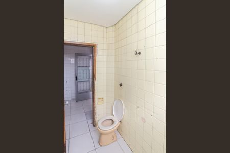 Casa para alugar com 125m², 2 quartos e 2 vagas Casa para alugar com 125m², 2 quartos e 2 vagasBanheiro