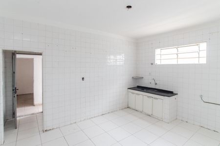 Casa para alugar com 125m², 2 quartos e 2 vagas Casa para alugar com 125m², 2 quartos e 2 vagasCozinha