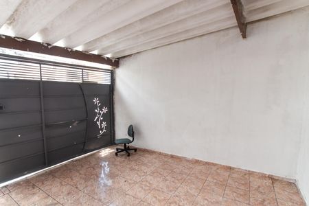 Casa para alugar com 125m², 2 quartos e 2 vagas Casa para alugar com 125m², 2 quartos e 2 vagasGaragem