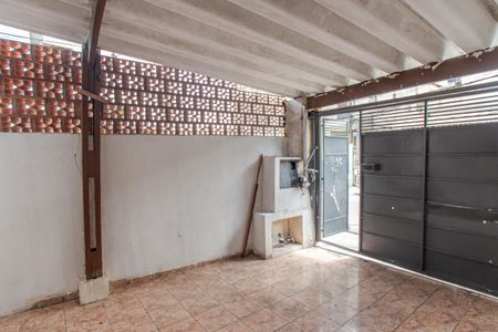 Casa para alugar com 125m², 2 quartos e 2 vagas Casa para alugar com 125m², 2 quartos e 2 vagasGaragem