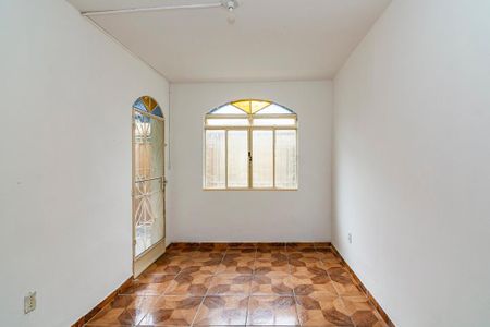 Sala 1 de casa para alugar com 4 quartos, 360m² em Carlos Prates, Belo Horizonte