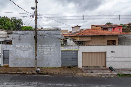 Casa à venda com 360m², 4 quartos e 2 vagasCloset da suíte