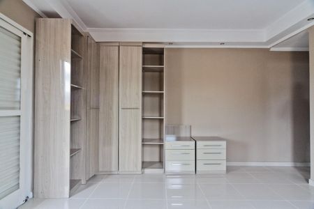 Casa para alugar com 211m², 3 quartos e 2 vagasSuíte