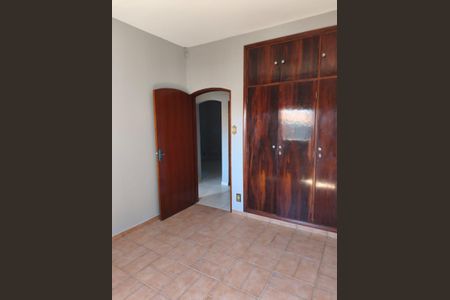 Casa à venda com 209m², 4 quartos e 6 vagasQuarto