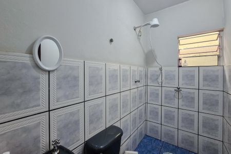 Casa à venda com 213m², 4 quartos e 2 vagas Casa à venda com 213m², 4 quartos e 2 vagasBanheiro Social 2