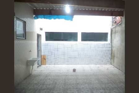 Casa para alugar com 3 quartos, 140m² em Bom Retiro, Santos