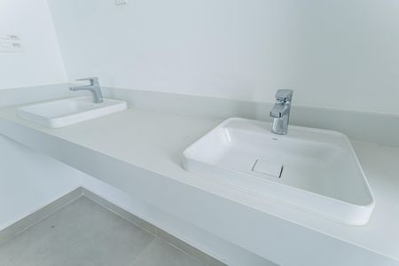 Apartamento à venda com 147m², 3 quartos e 2 vagasBanheiro da Suíte 3