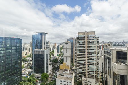 Vista de apartamento à venda com 3 quartos, 147m² em Itaim Bibi, São Paulo