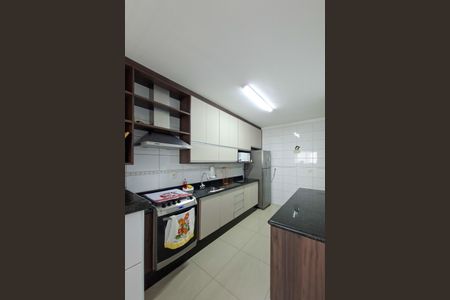 Apartamento para alugar com 127m², 3 quartos e 2 vagas Apartamento para alugar com 127m², 3 quartos e 2 vagasCozinha