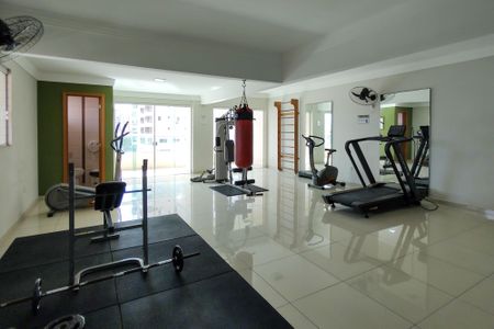 Apartamento para alugar com 127m², 3 quartos e 2 vagas Apartamento para alugar com 127m², 3 quartos e 2 vagasAcademia