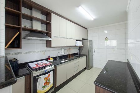 Apartamento para alugar com 127m², 3 quartos e 2 vagas Apartamento para alugar com 127m², 3 quartos e 2 vagasCozinha