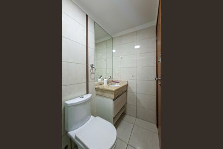 Apartamento para alugar com 127m², 3 quartos e 2 vagas Apartamento para alugar com 127m², 3 quartos e 2 vagasBanheiro