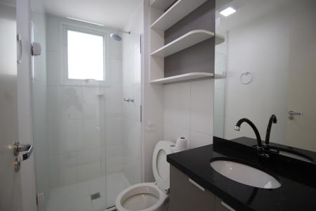 Apartamento para alugar com 65m², 3 quartos e 1 vagaBanheiro da Suíte 1