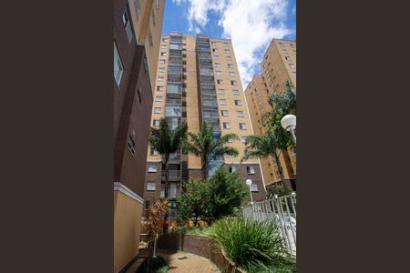 Apartamento para alugar com 68m², 3 quartos e 1 vagaFachada do bloco