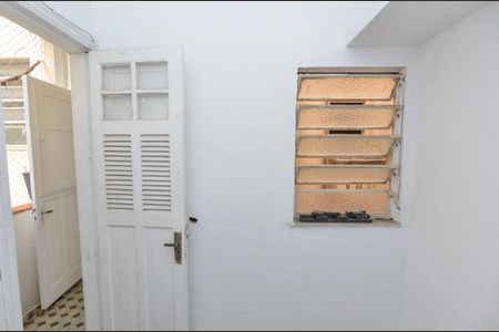 Apartamento à venda com 70m², 2 quartos e sem vaga Apartamento à venda com 70m², 2 quartos e sem vagaQuarto de Serviço