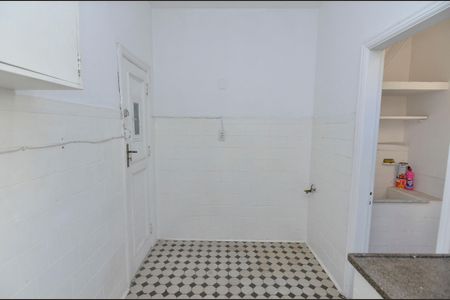 Apartamento à venda com 70m², 2 quartos e sem vaga Apartamento à venda com 70m², 2 quartos e sem vagaCozinha