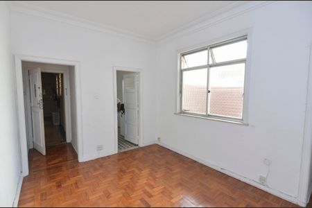 Sala de apartamento à venda com 2 quartos, 70m² em Grajaú, Rio de Janeiro