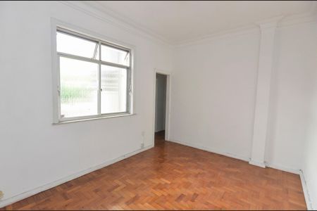 Sala de apartamento à venda com 2 quartos, 70m² em Grajaú, Rio de Janeiro