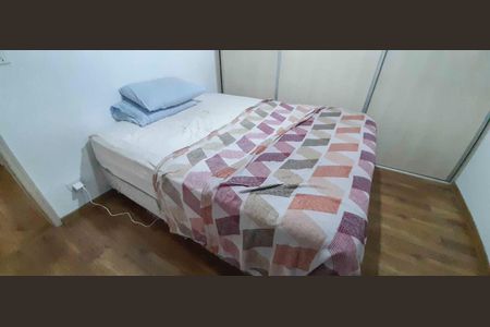 Apartamento à venda com 97m², 2 quartos e 1 vaga