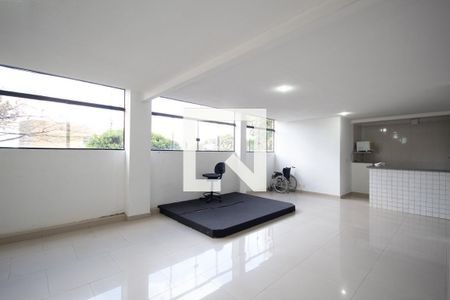 Apartamento à venda com 97m², 2 quartos e 1 vaga