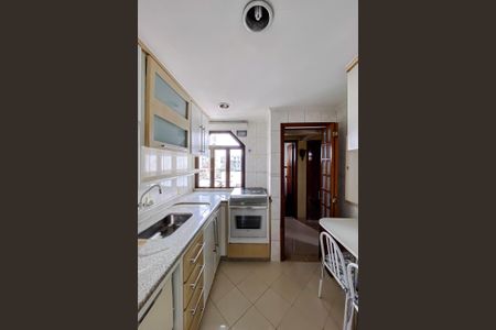 Apartamento à venda com 80m², 2 quartos e 1 vaga Apartamento à venda com 80m², 2 quartos e 1 vagaCozinha