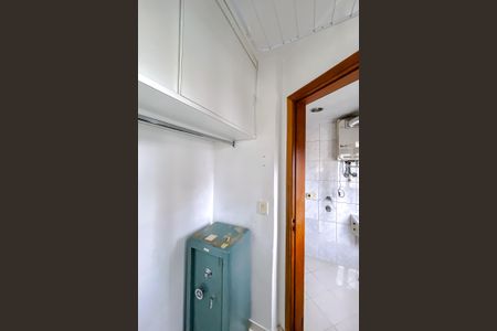 Apartamento à venda com 80m², 2 quartos e 1 vaga Apartamento à venda com 80m², 2 quartos e 1 vagaQuarto de Serviço