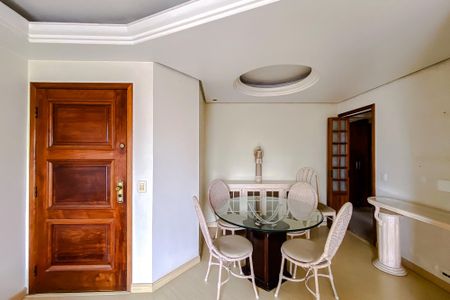 Apartamento à venda com 80m², 2 quartos e 1 vaga Apartamento à venda com 80m², 2 quartos e 1 vagaSala