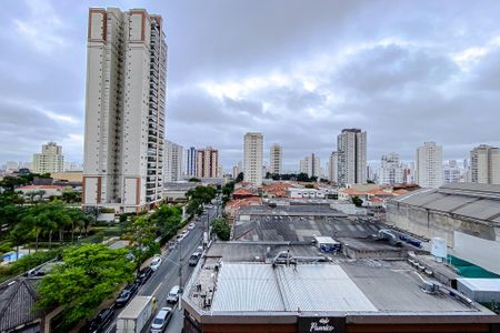 Apartamento à venda com 80m², 2 quartos e 1 vaga Apartamento à venda com 80m², 2 quartos e 1 vagaVista da Varanda