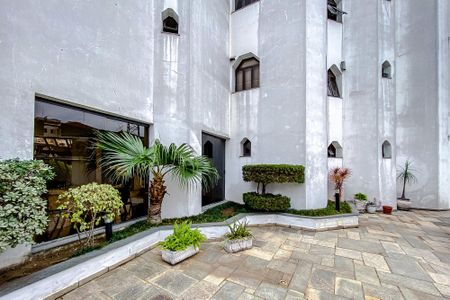 Apartamento à venda com 80m², 2 quartos e 1 vagaÁrea comum