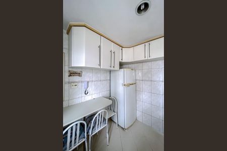 Apartamento à venda com 80m², 2 quartos e 1 vaga Apartamento à venda com 80m², 2 quartos e 1 vagaCozinha