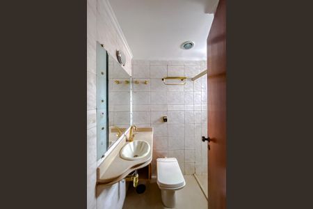 Apartamento à venda com 80m², 2 quartos e 1 vaga Apartamento à venda com 80m², 2 quartos e 1 vagaBanheiro da Suíte