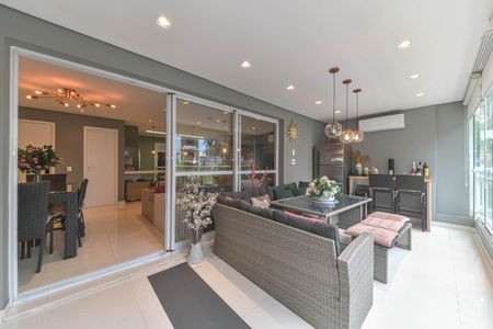 Varanda de apartamento à venda com 3 quartos, 125m² em Santo Amaro, São Paulo