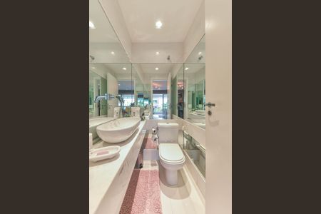 Apartamento à venda com 125m², 3 quartos e 3 vagasLavabo