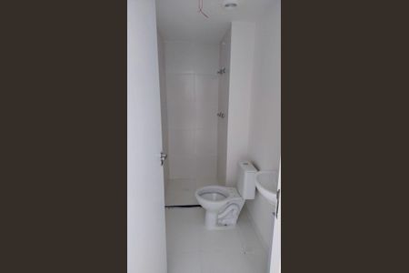 Banheiro de apartamento à venda com 2 quartos, 32m² em Vila Plana, São Paulo